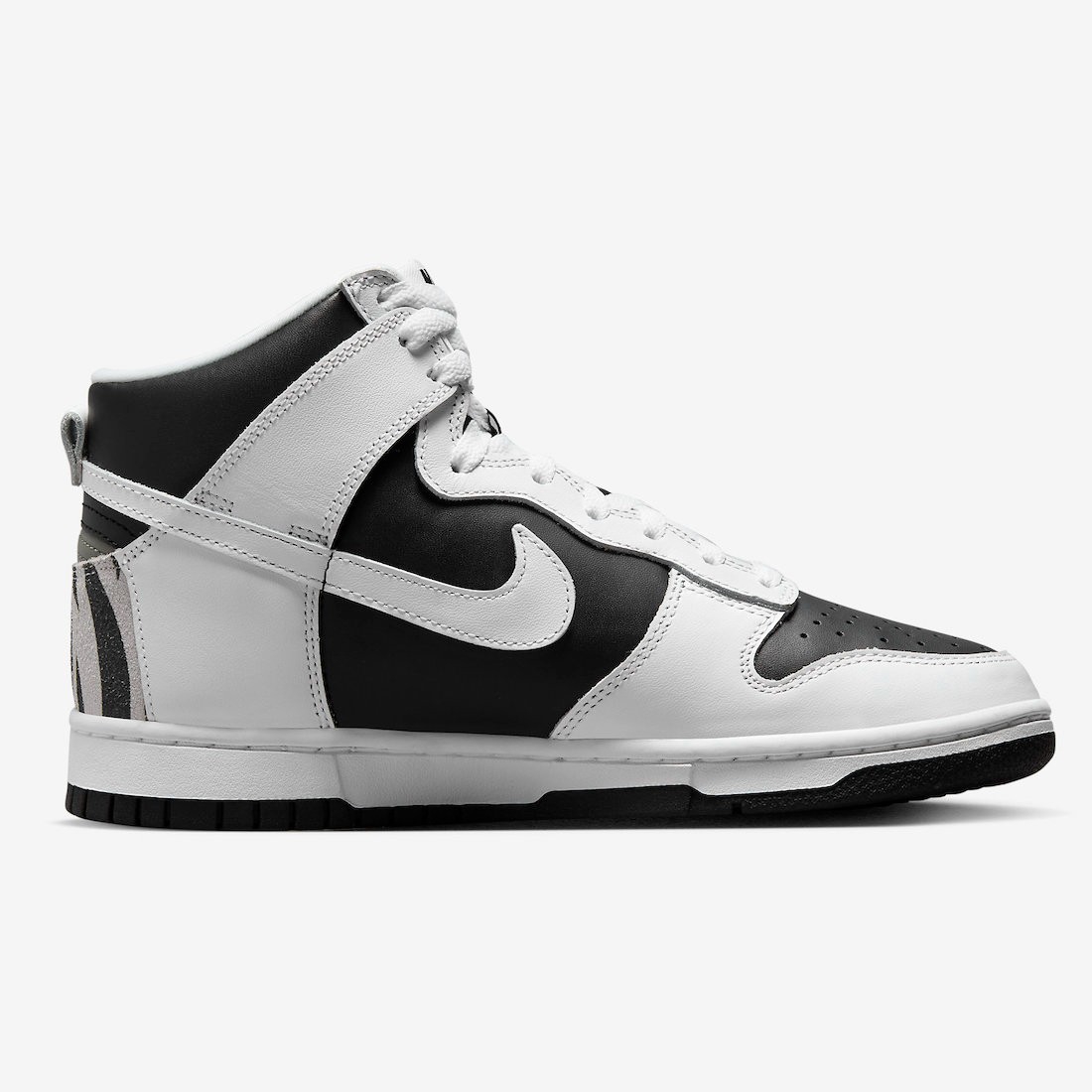 Nike Dunk High White and Black WMNS